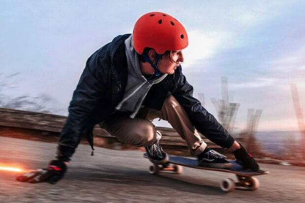 Skateboard helmet